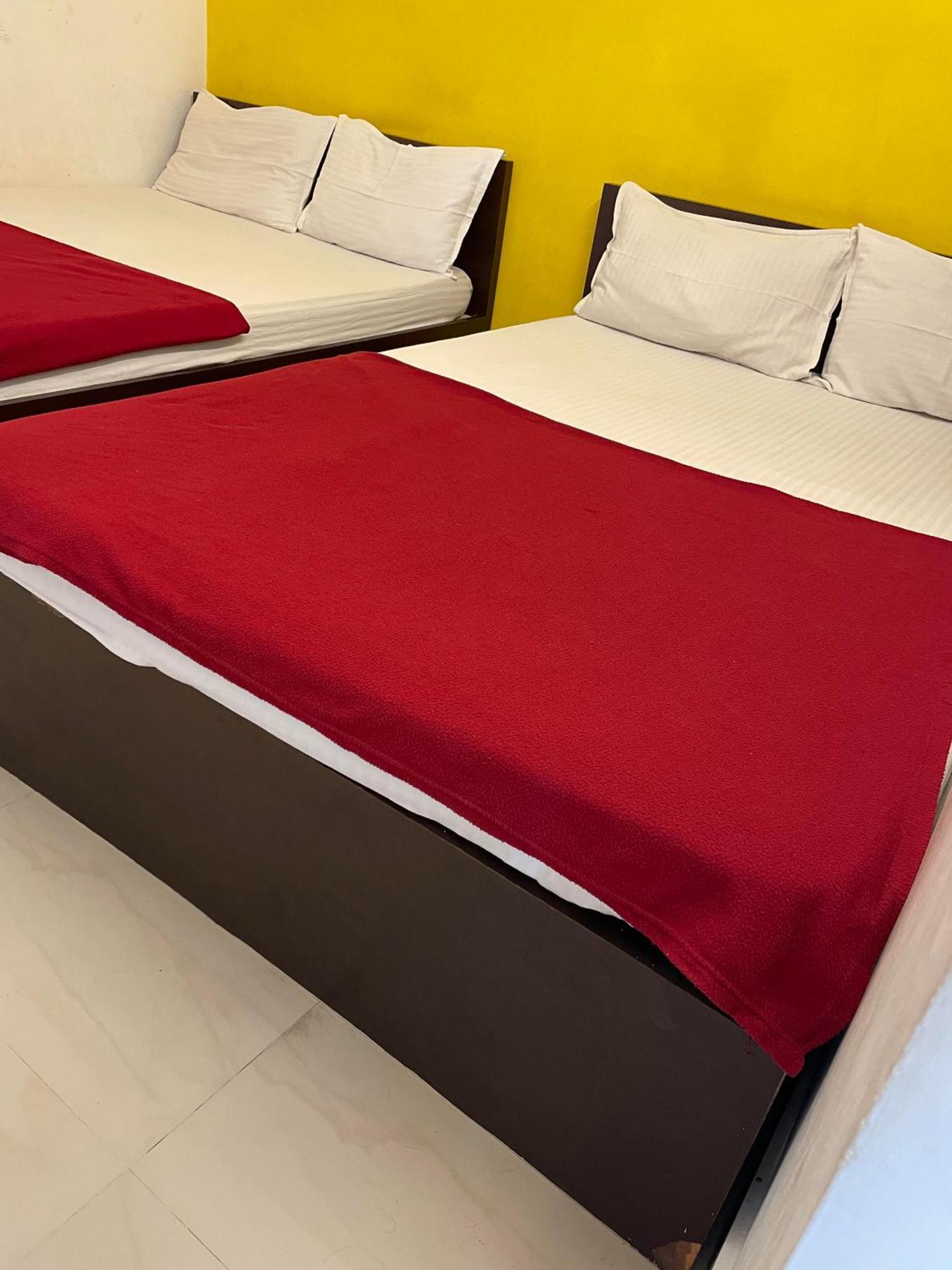 Srirangam Suite Rooms Tiruchirappalli Esterno foto